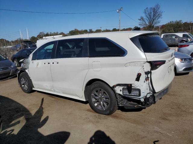 Изображение 2 2021 TOYOTA SIENNA XLE 2021 с VIN 5TDYRKEC1MS022101