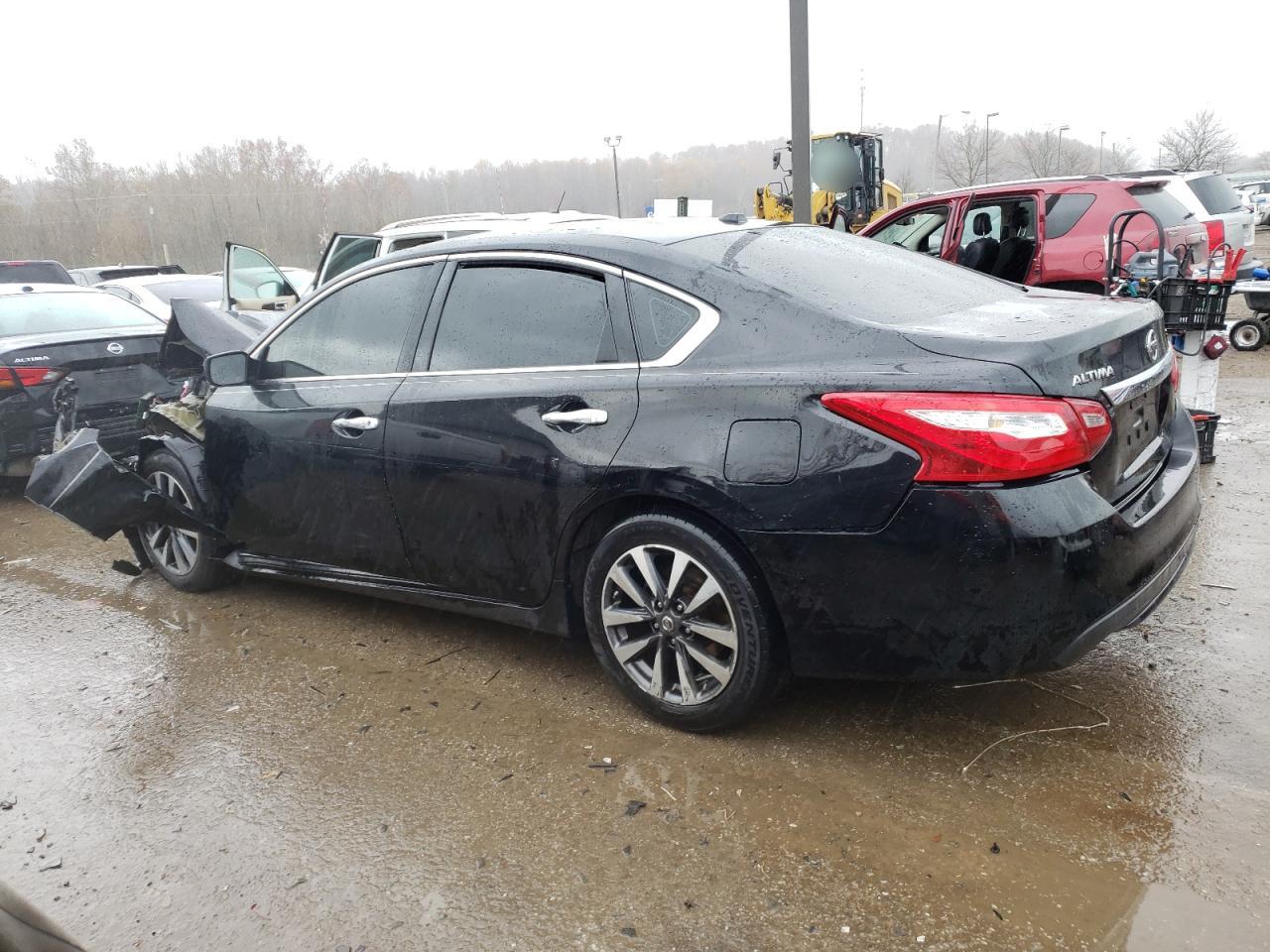 Image 2 of 2017 NISSAN ALTIMA 2.5 2017 with VIN 1N4AL3AP1HC109270
