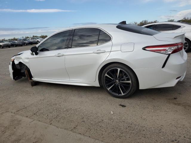 Изображение 2 2020 TOYOTA CAMRY XSE 2020 с VIN 4T1K61AK6LU958386