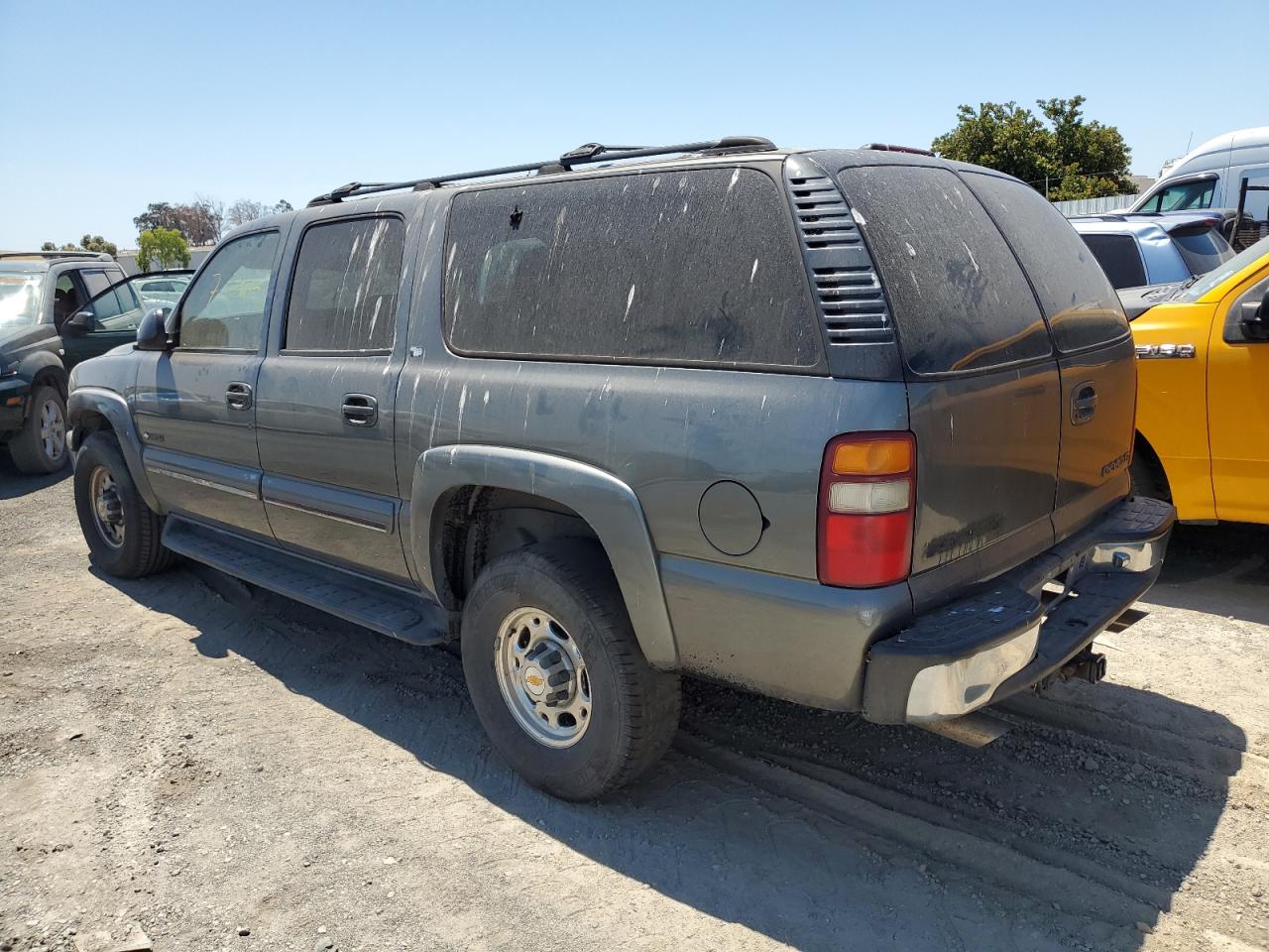 Изображение 2 2001 CHEVROLET SUBURBAN K2500 2001 с VIN 3GNGK26G41G127427