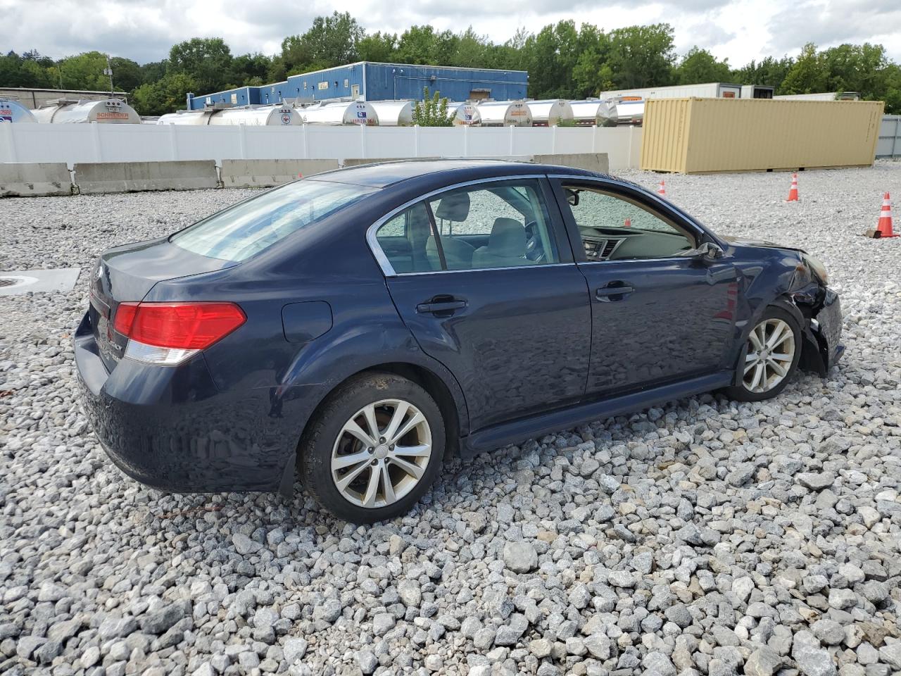 Image 3 of 2013 SUBARU LEGACY 2.5I PREMIUM 2013 with VIN 4S3BMBC64D3008213