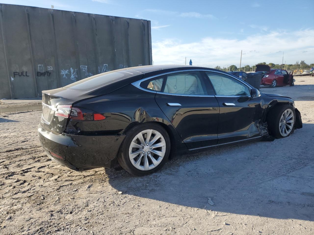 Image 3 of 2018 TESLA MODEL S  2018 with VIN 5YJSA1E21JF244880