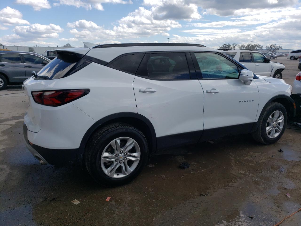 Image 3 of 2021 CHEVROLET BLAZER 1LT 2021 with VIN 3GNKBBRA1MS501480
