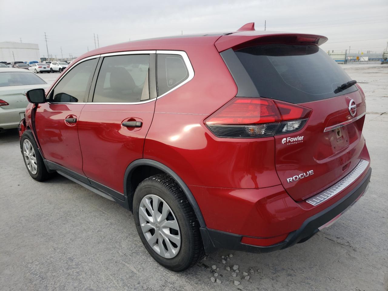 Obraz 2 z 2017 NISSAN ROGUE S 2017 z VIN JN8AT2MV6HW275785