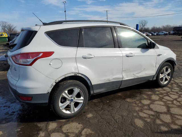 Image 3 of 2014 FORD ESCAPE SE 2014 with VIN 1FMCU9GX0EUC01031