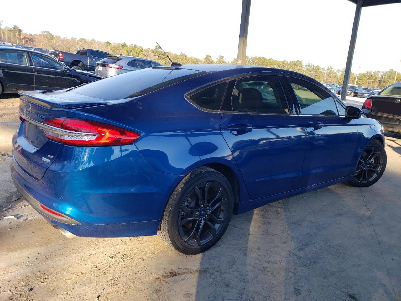 Image 3 of 2018 FORD FUSION SE 2018 with VIN 3FA6P0HD3JR156098