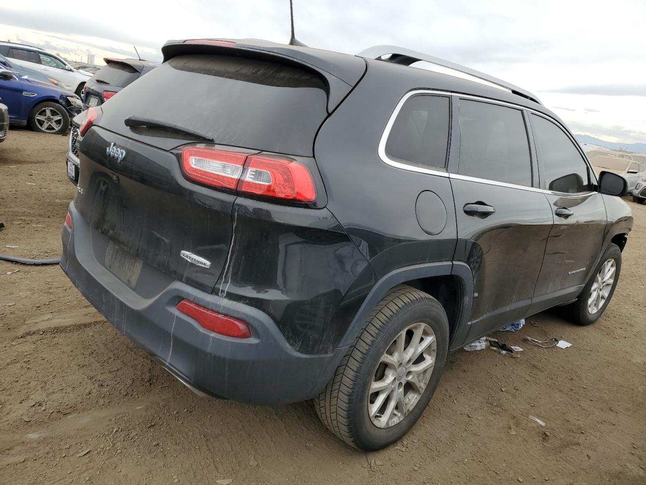 Изображение 3 2016 JEEP CHEROKEE LATITUDE 2016 с VIN 1C4PJMCS6GW268753