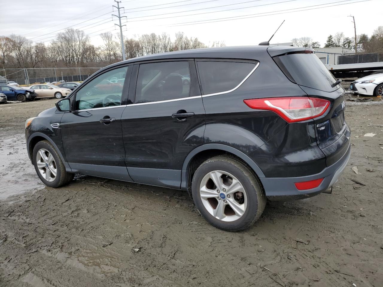 Image 2 of 2013 FORD ESCAPE SE 2013 with VIN 1FMCU9G94DUD07885