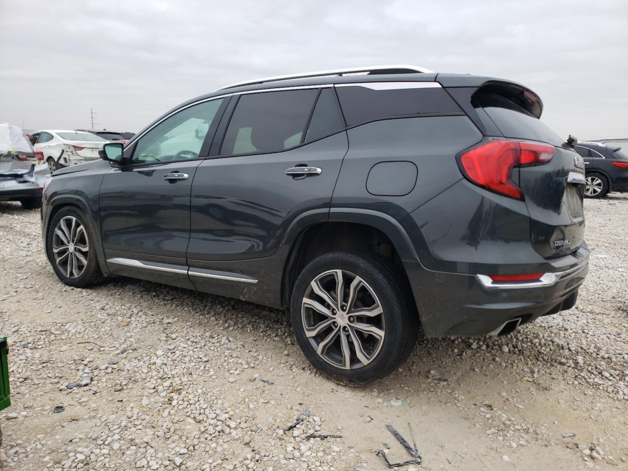 Obraz 2 z 2019 GMC TERRAIN DENALI 2019 z VIN 3GKALSEX5KL170099