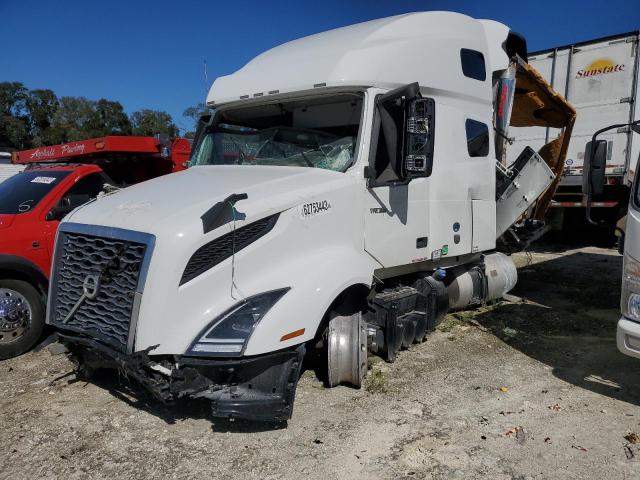 Image 2 of 2021 VOLVO VN VNL 2021 with VIN 4V4NC9EH4MN280115