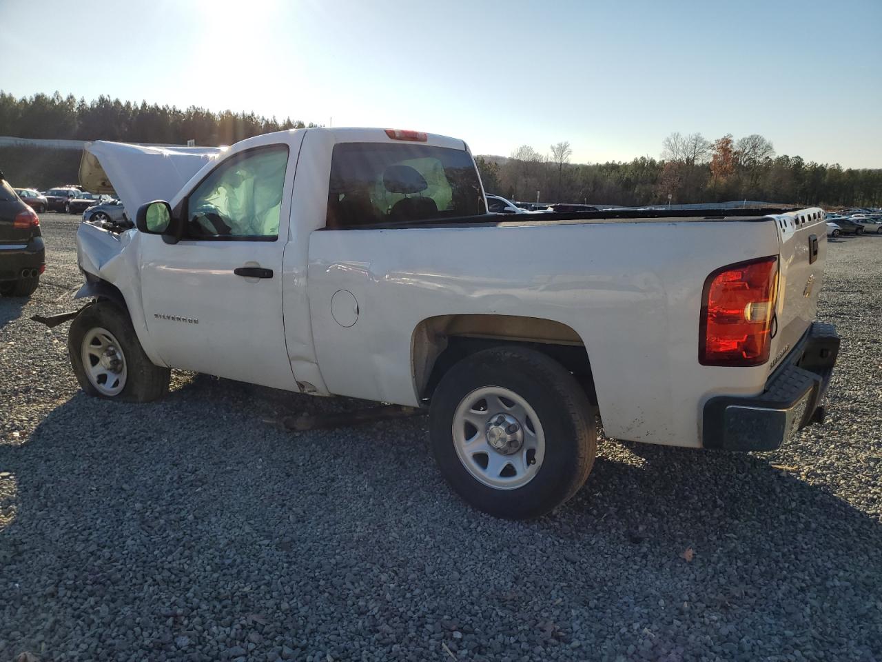 Image 2 of 2010 CHEVROLET SILVERADO C1500 2010 with VIN 1GCPCPEX4AZ142434