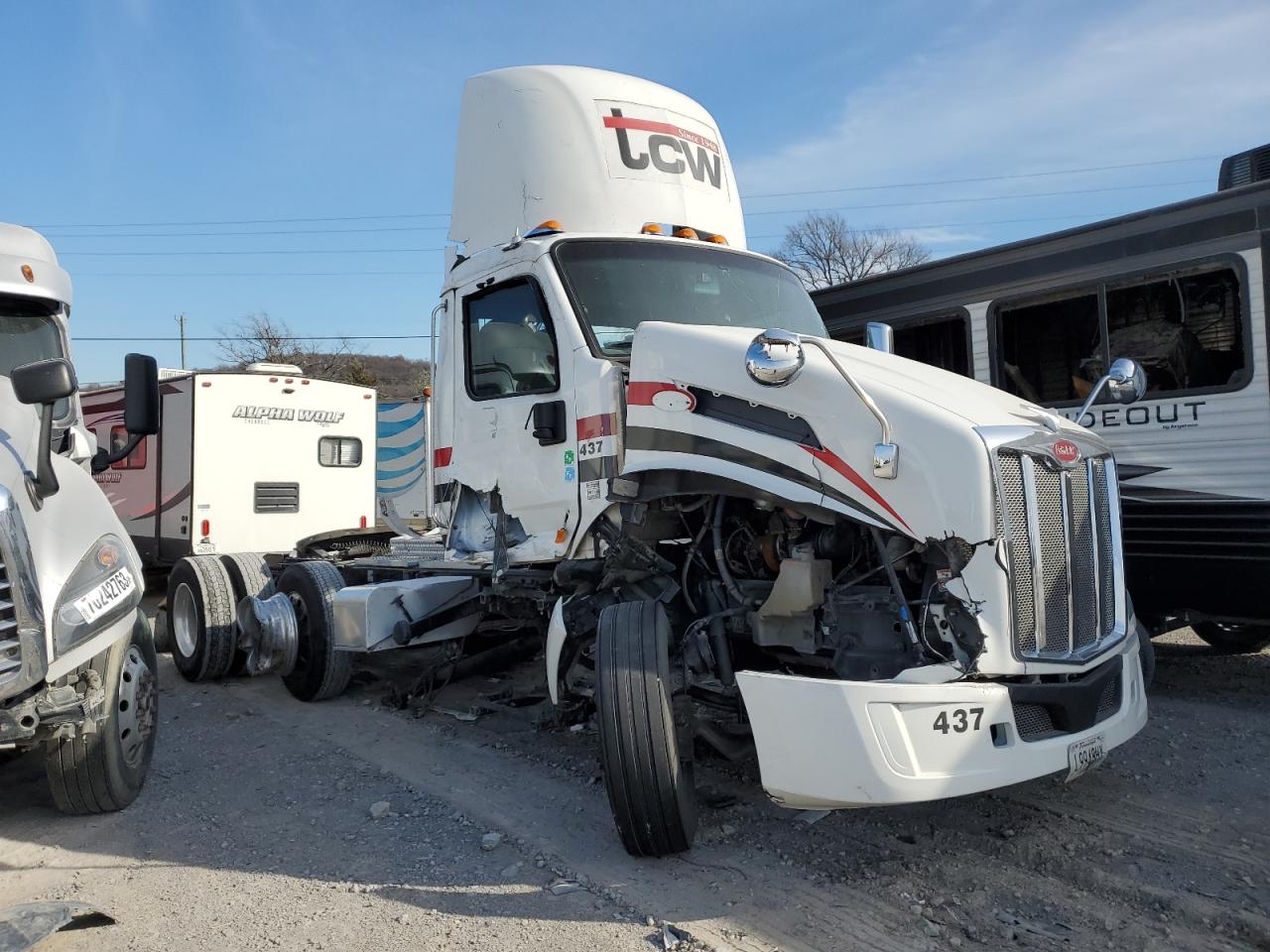 2021 PETERBILT 579 2021 image