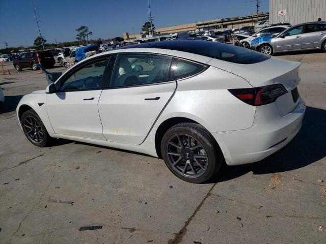 Obraz 2 z 2022 TESLA MODEL 3  2022 z VIN 5YJ3E1EB4NF233872