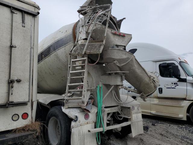Image 3 of 2006 PETERBILT 335  2006 with VIN 2NPLLZ0X86M660815
