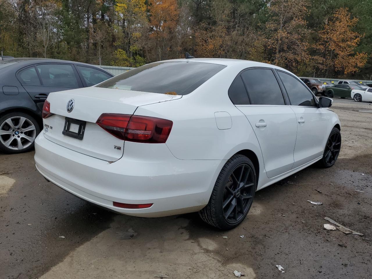 Image 3 of 2017 VOLKSWAGEN JETTA SE 2017 with VIN 3VWDB7AJ3HM266050