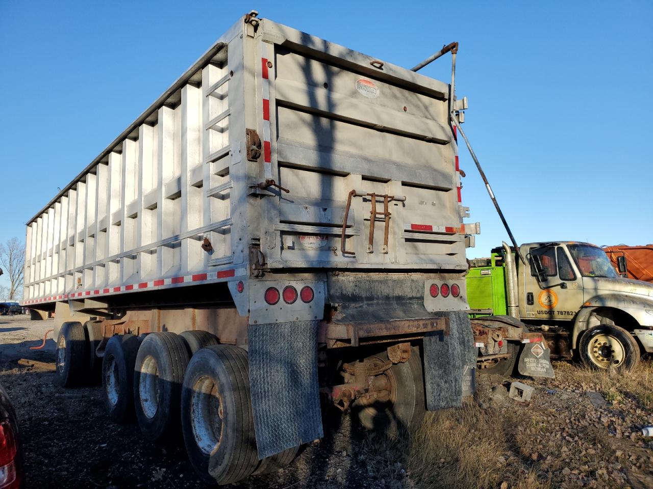 Изображение 3 1981 A&R CARGO TRL 1981 с VIN 1DTD18N46BP015032