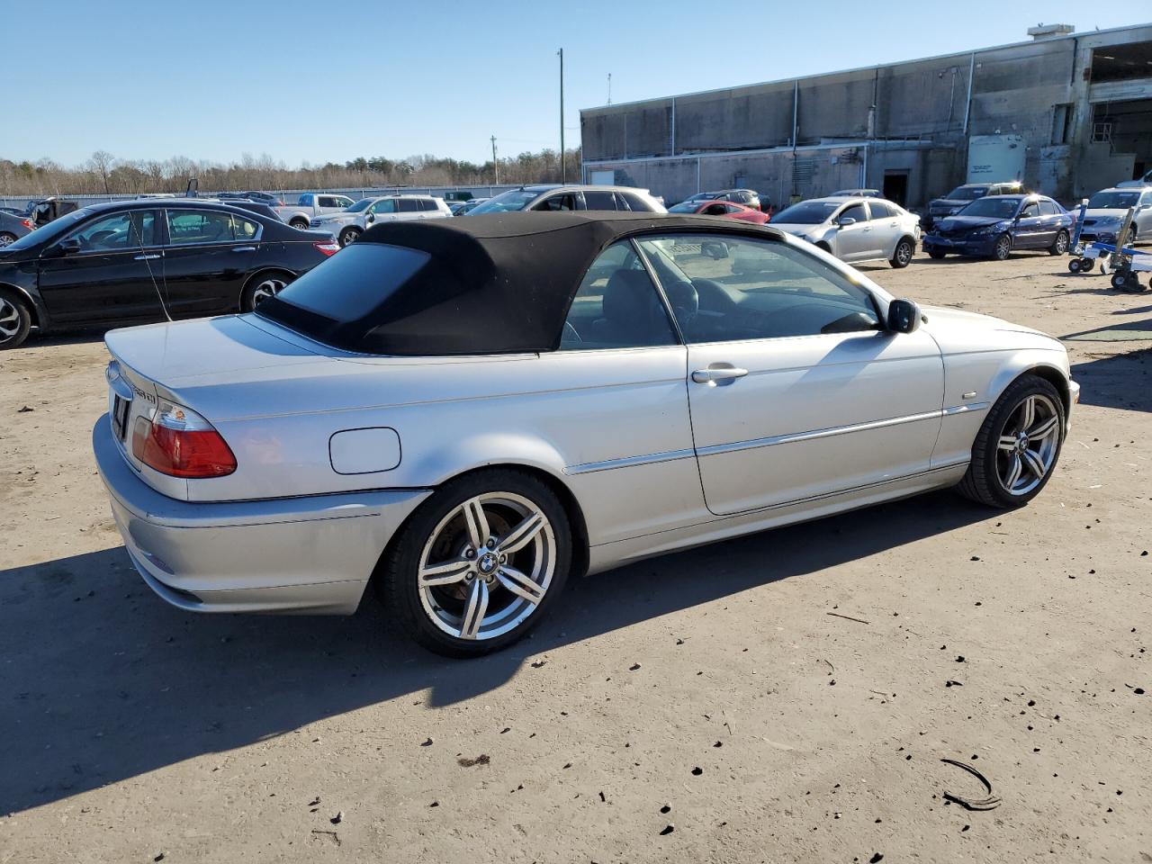 Obraz 3 z 2003 BMW 325 CI 2003 z VIN WBABS33443PG89958