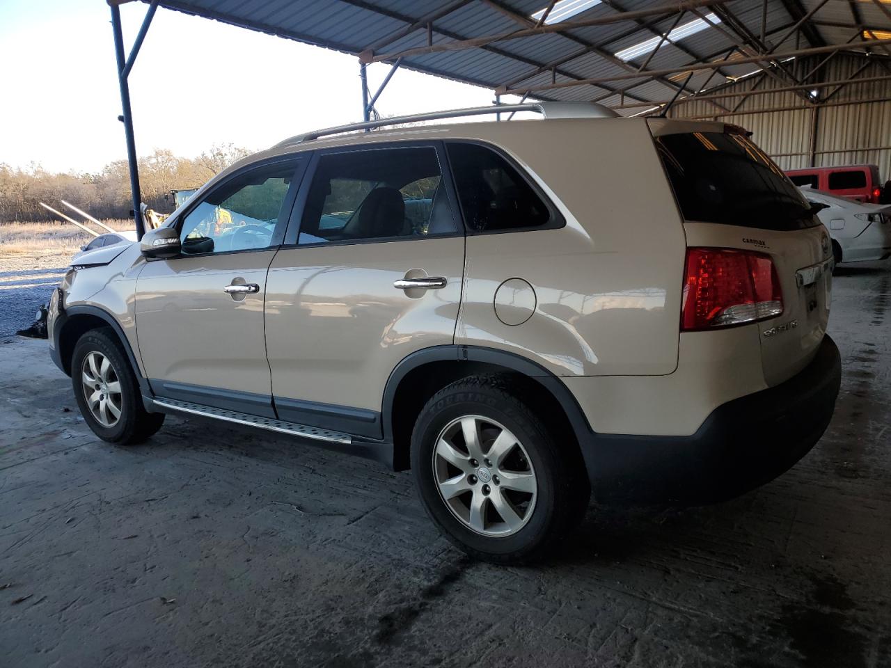 Изображение 2 2011 KIA SORENTO BASE 2011 с VIN 5XYKT3A1XBG164622