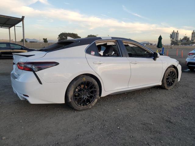 Изображение 3 2022 TOYOTA CAMRY SE 2022 с VIN 4T1G11AK4NU646672