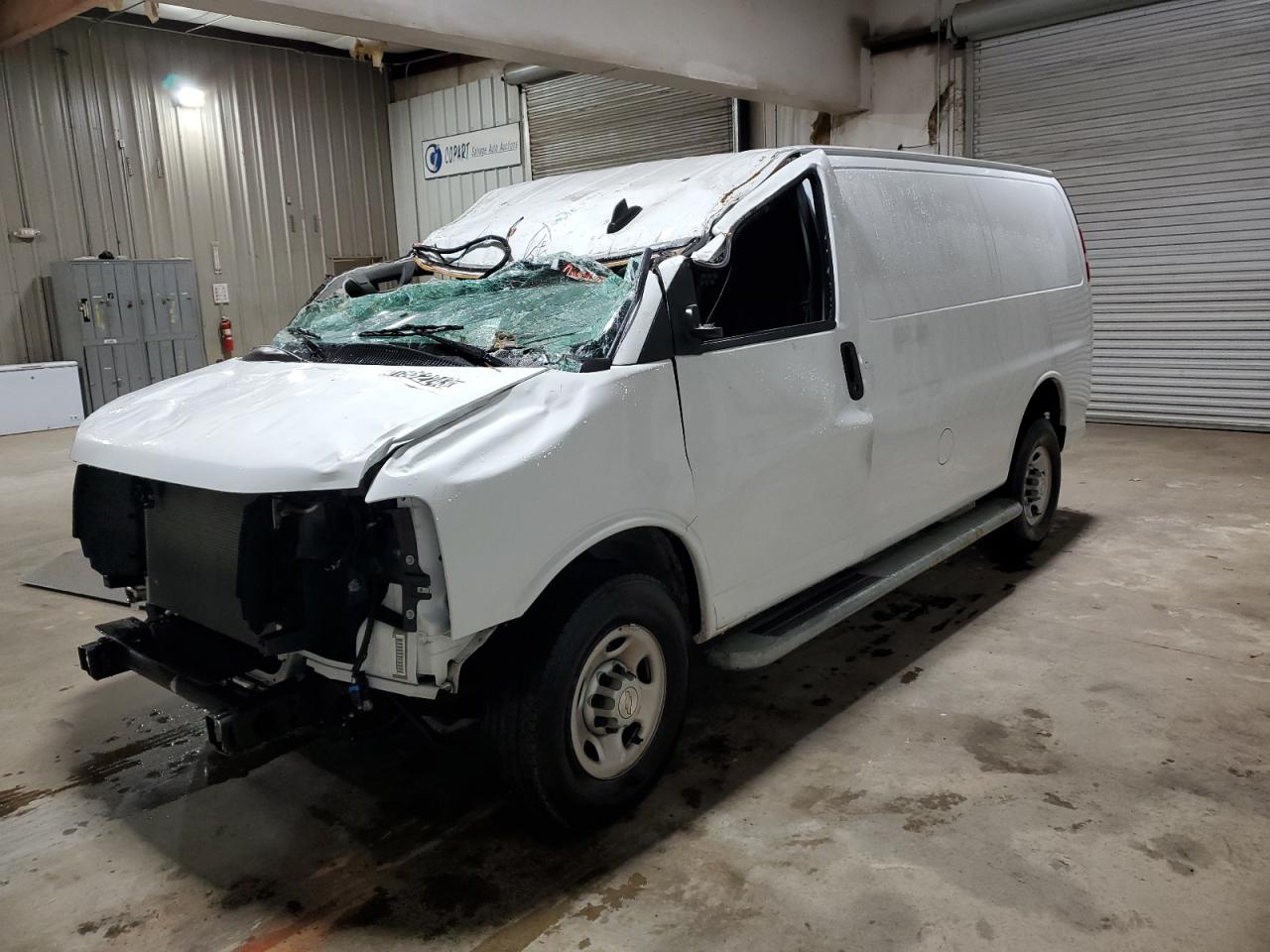 Изображение 1 2022 CHEVROLET EXPRESS G2500  2022 с VIN 1GCWGAFP7N1252118