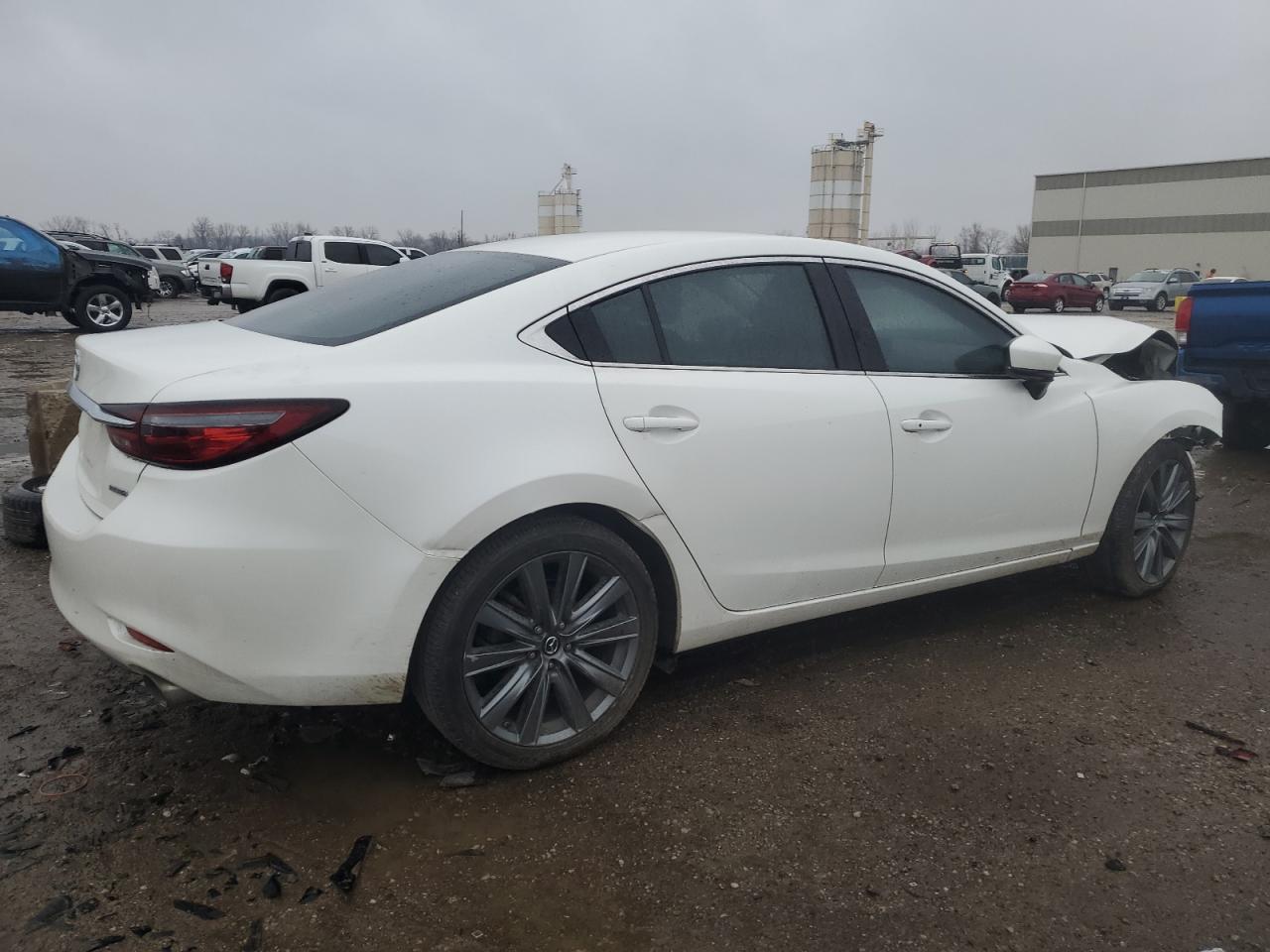 Image 3 of 2019 MAZDA 6 TOURING 2019 with VIN JM1GL1VM3K1509634