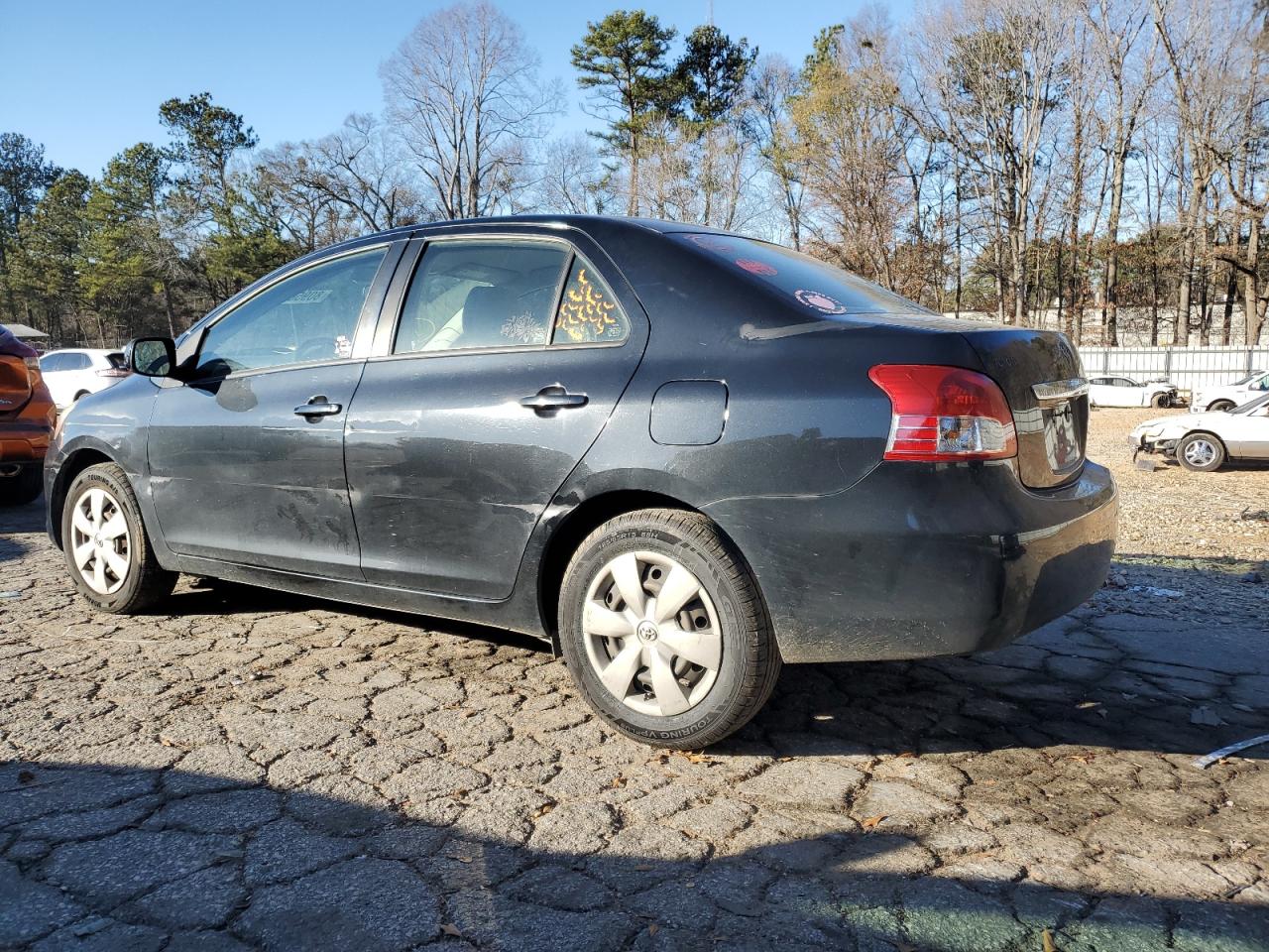 Obraz 2 z 2008 TOYOTA YARIS  2008 z VIN JTDBT923881198702