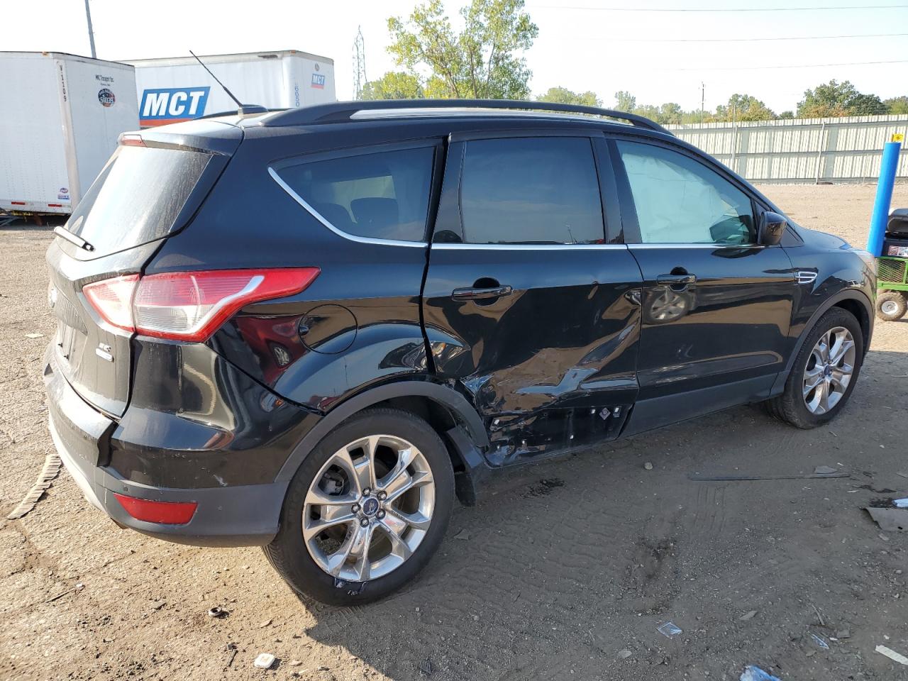 Изображение 3 2016 FORD ESCAPE SE 2016 с VIN 1FMCU9GX1GUB56703