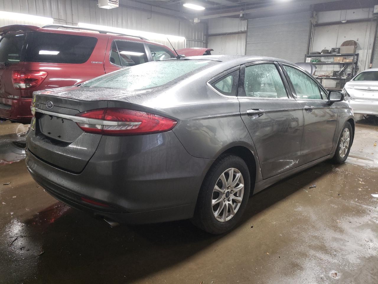 Изображение 3 2017 FORD FUSION S 2017 с VIN 3FA6P0G7XHR301174