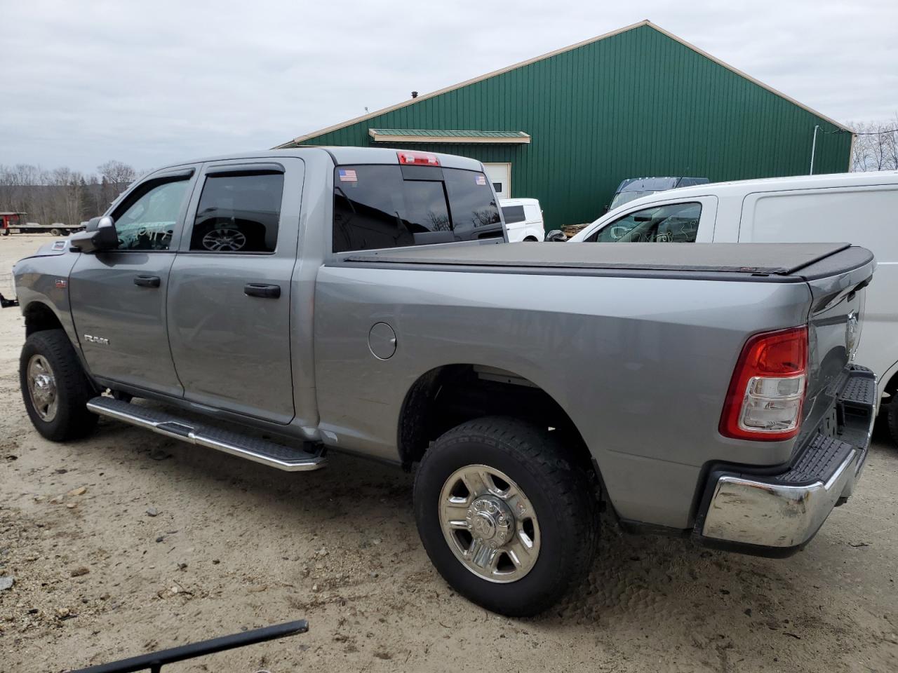 Image 2 of 2021 RAM 2500 TRADESMAN 2021 with VIN 3C6UR5CJ3MG520808