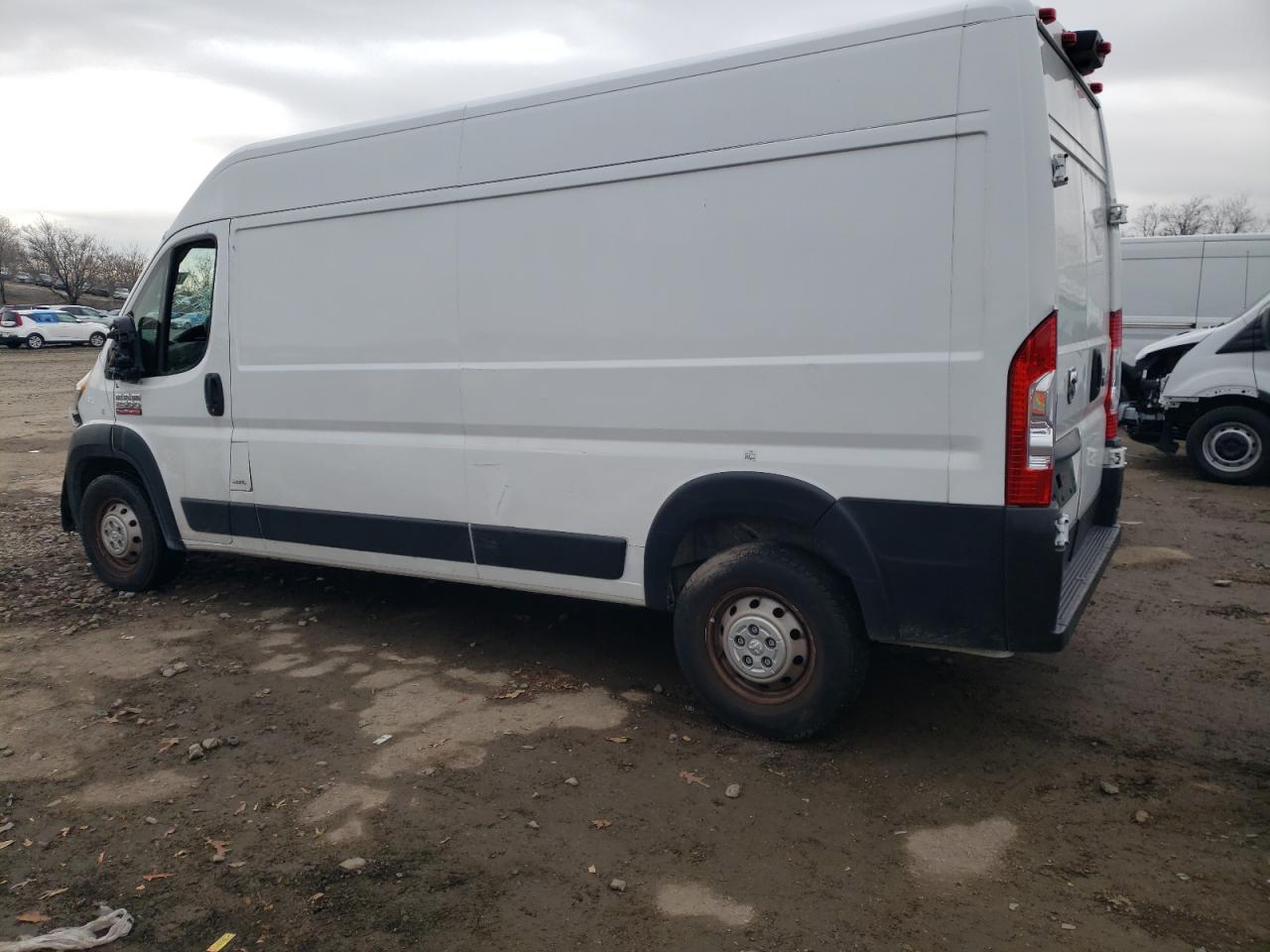 Image 2 of 2022 RAM PROMASTER 2500 2500 HIGH 2022 with VIN 3C6LRVDG8NE134624