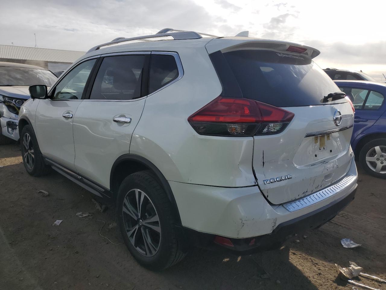 Image 2 of 2017 NISSAN ROGUE S 2017 with VIN JN8AT2MV7HW013564
