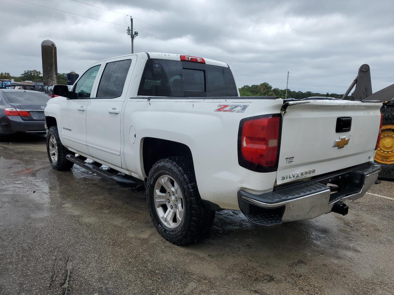 Obraz 2 z 2015 CHEVROLET SILVERADO K1500 LT 2015 z VIN 3GCUKRECXFG233066