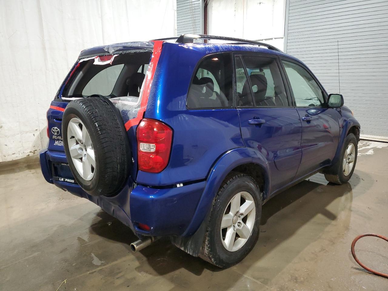 Image 3 of 2004 TOYOTA RAV4  2004 with VIN JTEHD20V246012762