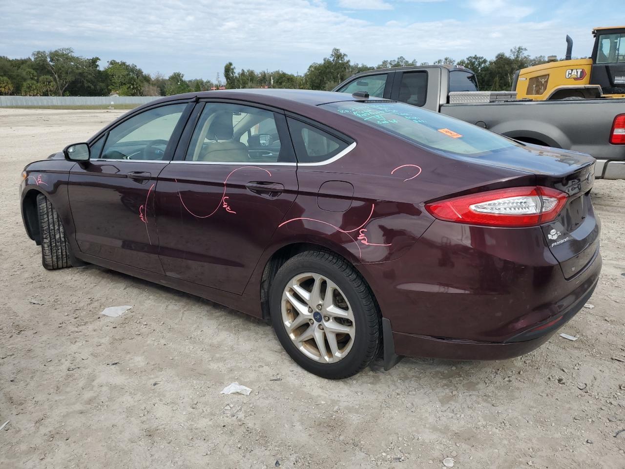 Изображение 2 2013 FORD FUSION SE 2013 с VIN 3FA6P0H72DR318883