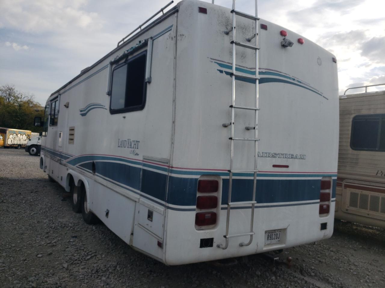 Image 3 of 1995 FORD F530 SUPER DUTY 1995 with VIN 3FCMF53G8SJA13277