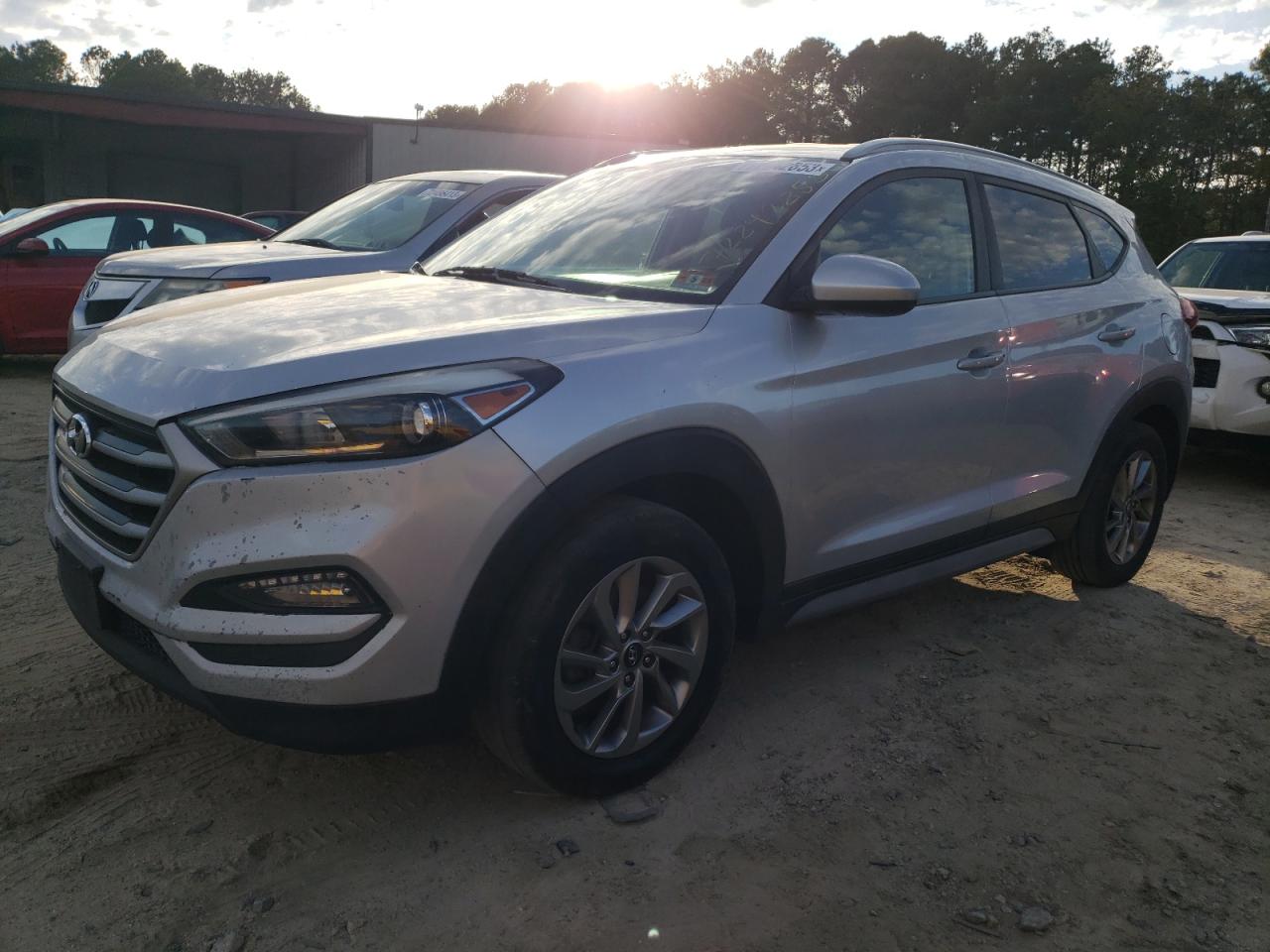Image 1 of 2017 HYUNDAI TUCSON LIMITED 2017 with VIN KM8J33A47HU432986