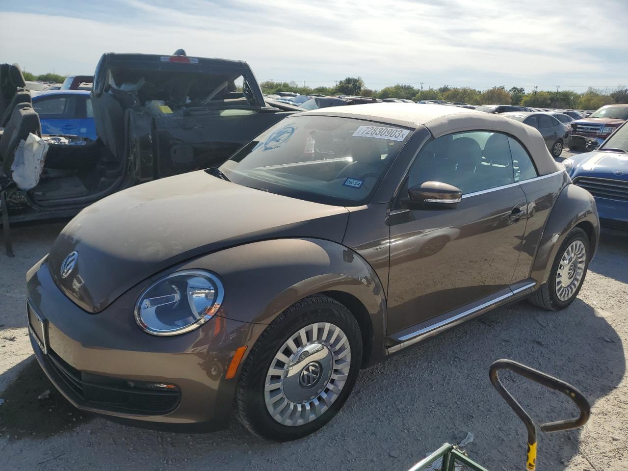 2014 VOLKSWAGEN BEETLE  2014 image