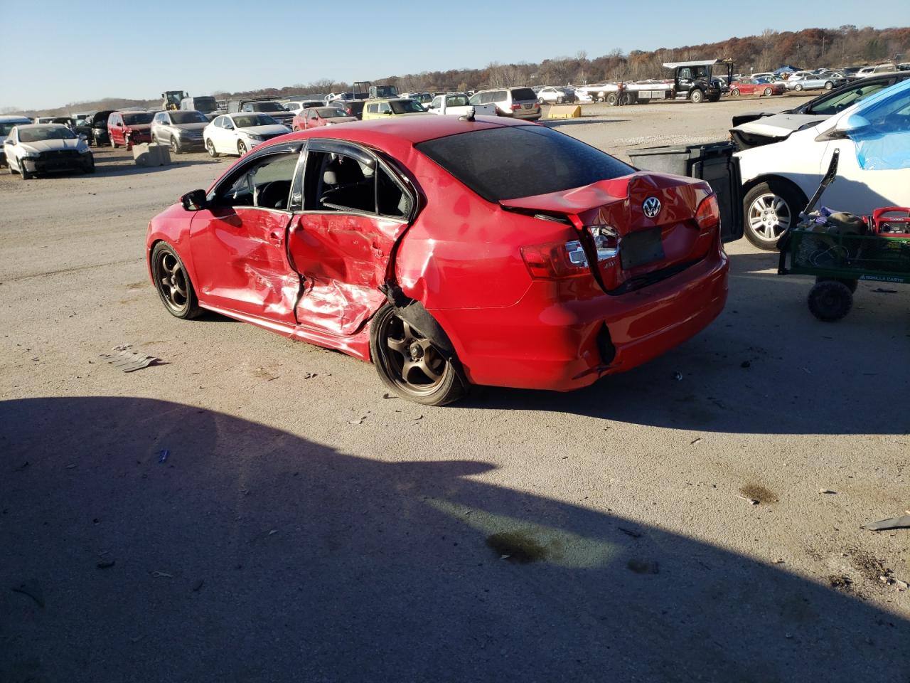 Image 2 of 2014 VOLKSWAGEN JETTA SE 2014 with VIN 3VWD17AJ9EM409971