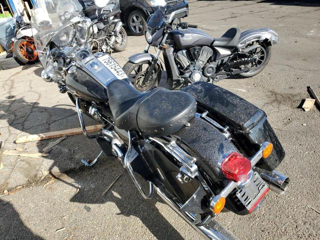 Image 3 of 2018 HARLEY-DAVIDSON FLHR ROAD KING 2018 with VIN 1HD1FBC13JB652750