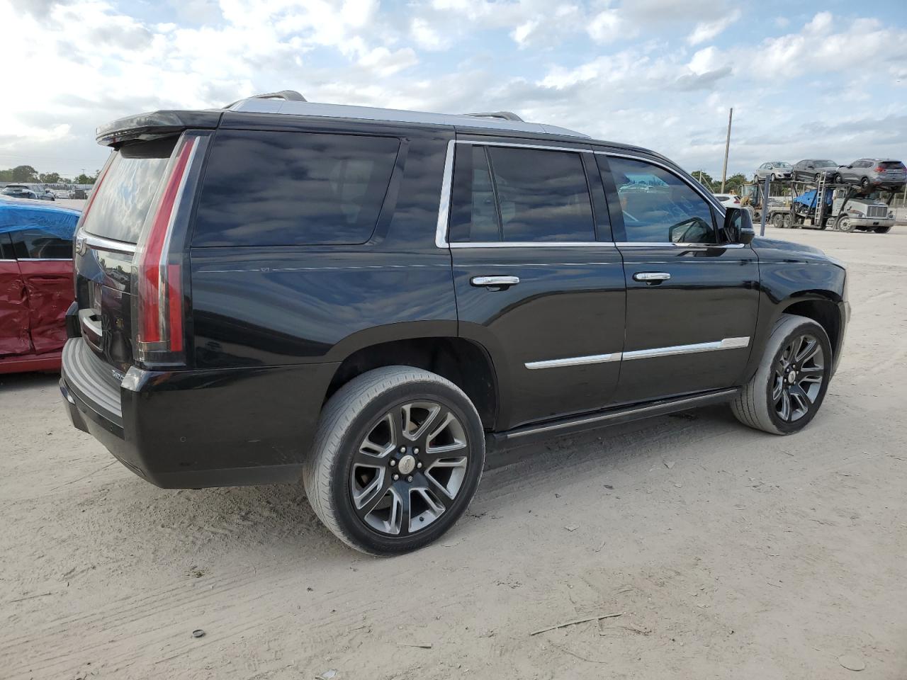 Изображение 3 2017 CADILLAC ESCALADE PREMIUM LUXURY 2017 с VIN 1GYS3CKJ8HR140063