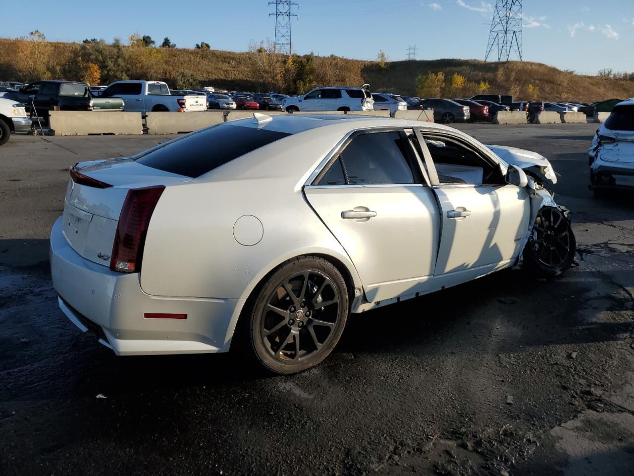 Image 3 of 2010 CADILLAC CTS-V  2010 with VIN 1G6DV5EP5A0139017