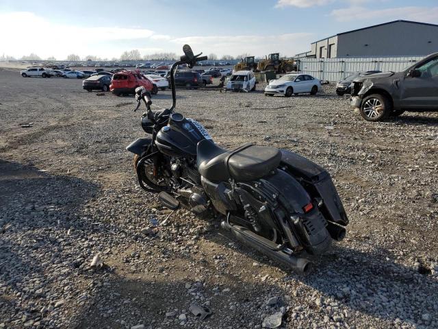 Image 3 of 2017 HARLEY-DAVIDSON FLHRXS  2017 with VIN 1HD1KVC28HB688983