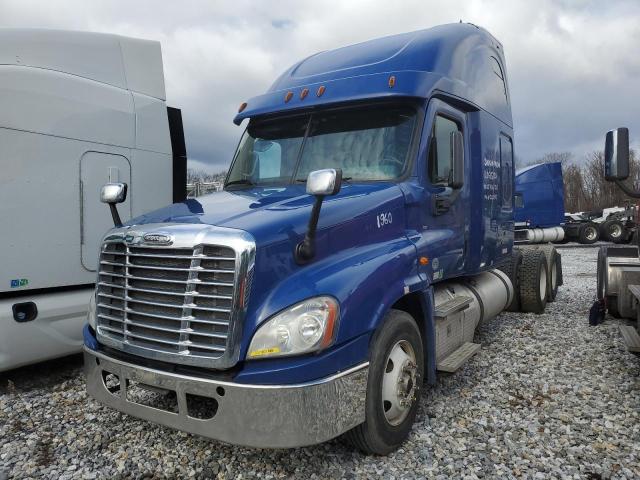Image 2 of 2017 FREIGHTLINER CASCADIA 125 2017 with VIN 1FUJGLDR0HLHX4328