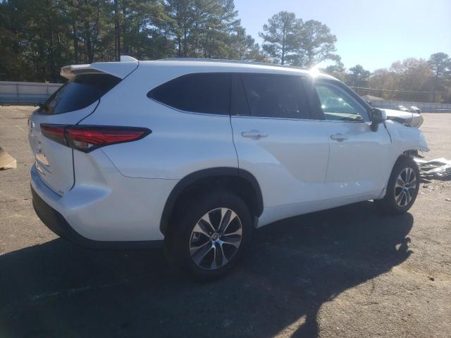 Obraz 3 z 2023 TOYOTA HIGHLANDER L 2023 z VIN 5TDKDRAH8PS025774