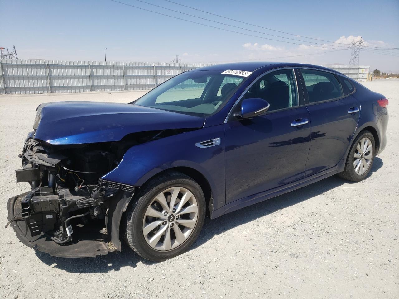 Obraz 1 z 2017 KIA OPTIMA LX 2017 z VIN 5XXGT4L3XHG121728