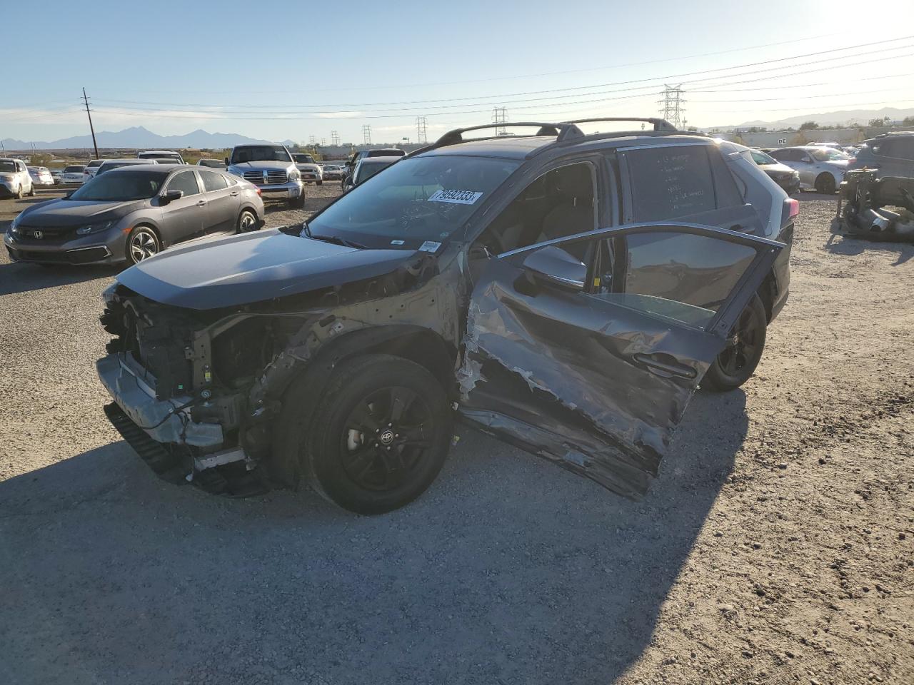 Obraz 1 z 2020 TOYOTA RAV4 XLE 2020 z VIN 2T3W1RFV7LW087734