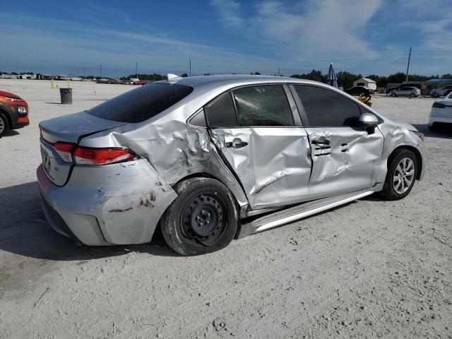 Изображение 3 2022 TOYOTA COROLLA LE 2022 с VIN JTDEPMAE3N3004231