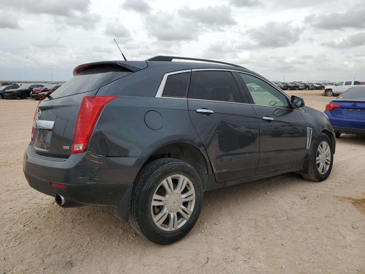 Image 3 of Cadillac Srx 2013 with VIN 3GYFNAE35DS549982