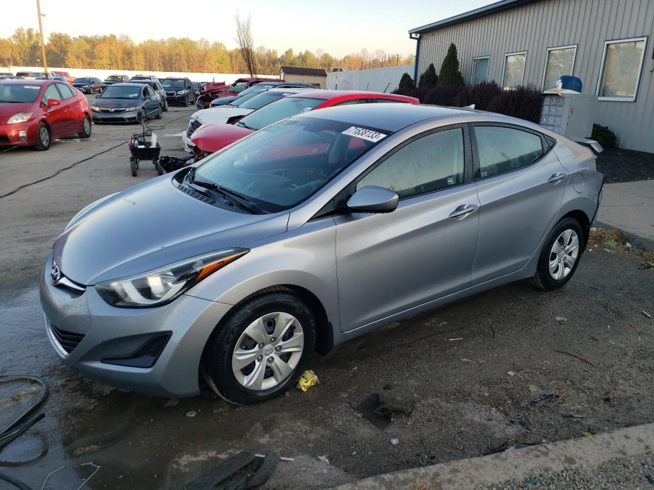Image 1 of 2016 HYUNDAI ELANTRA SE 2016 with VIN 5NPDH4AE2GH681108