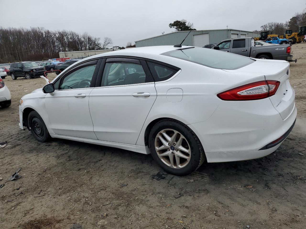 Image 2 of 2016 FORD FUSION SE 2016 with VIN 1FA6P0H76G5100307